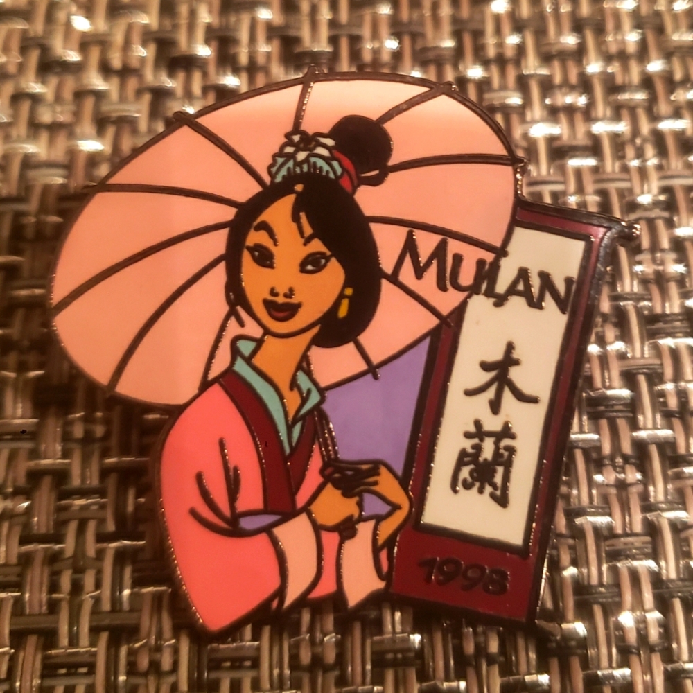 90’s Disney Mulan Collector Pin Used